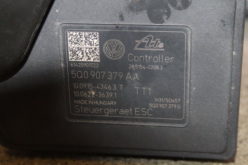 Řídící jednotka ABS ESC MK 100 VOLKSWAGENVW 5Q0614517T 5Q0907379AA 10022003734 ATE 10091543463