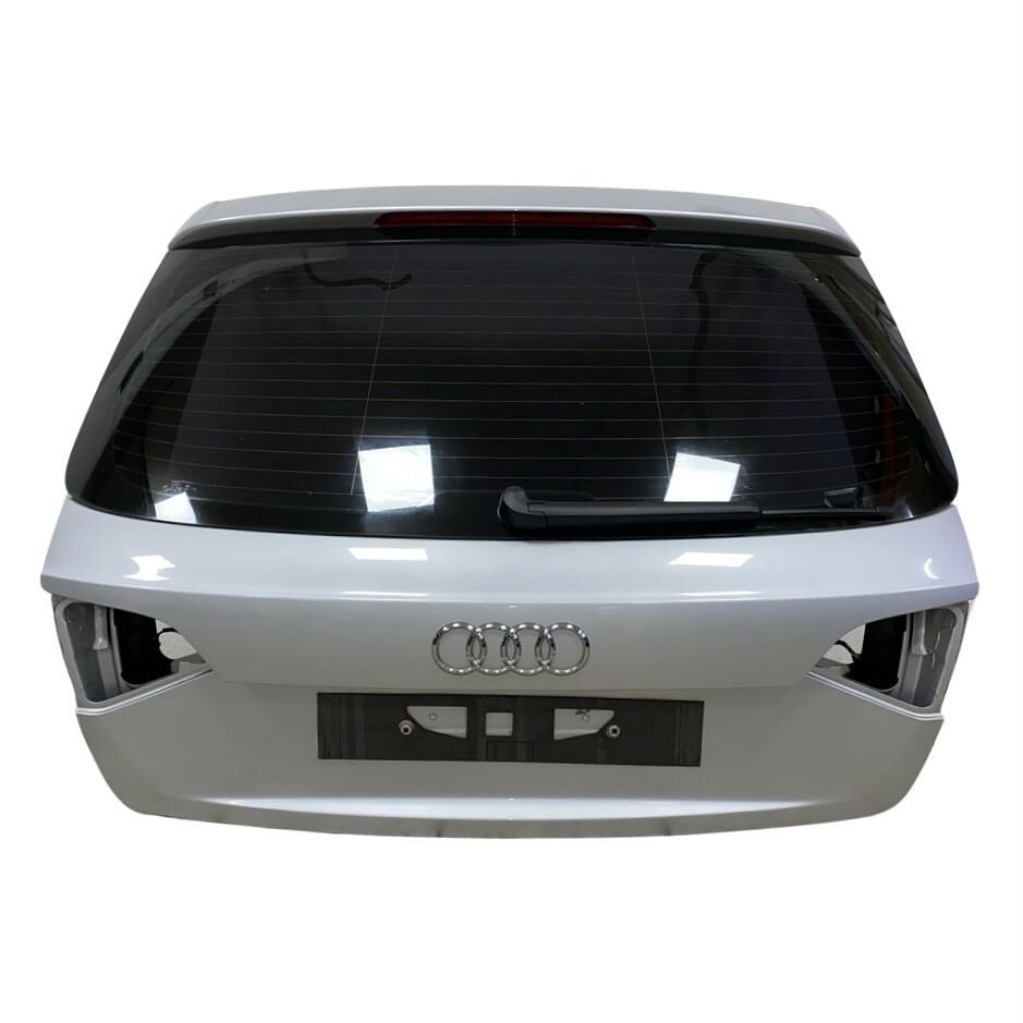 Audi A4 B8 8K facelift avant r.v. 2013 stříbrná metalíza kód barvy LX7W páté dveře S5VX3T38217