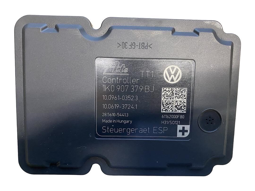 VW Touran 1T3 r.v. 2012 řídící jednotka ABS 1K0907379BJ 1K0614517DE S5VX3T60535