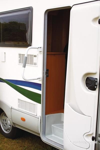 Fiamma Security – dveřní zámek pro obytný vůz (vyšší provedení, 31 cm) 302396
