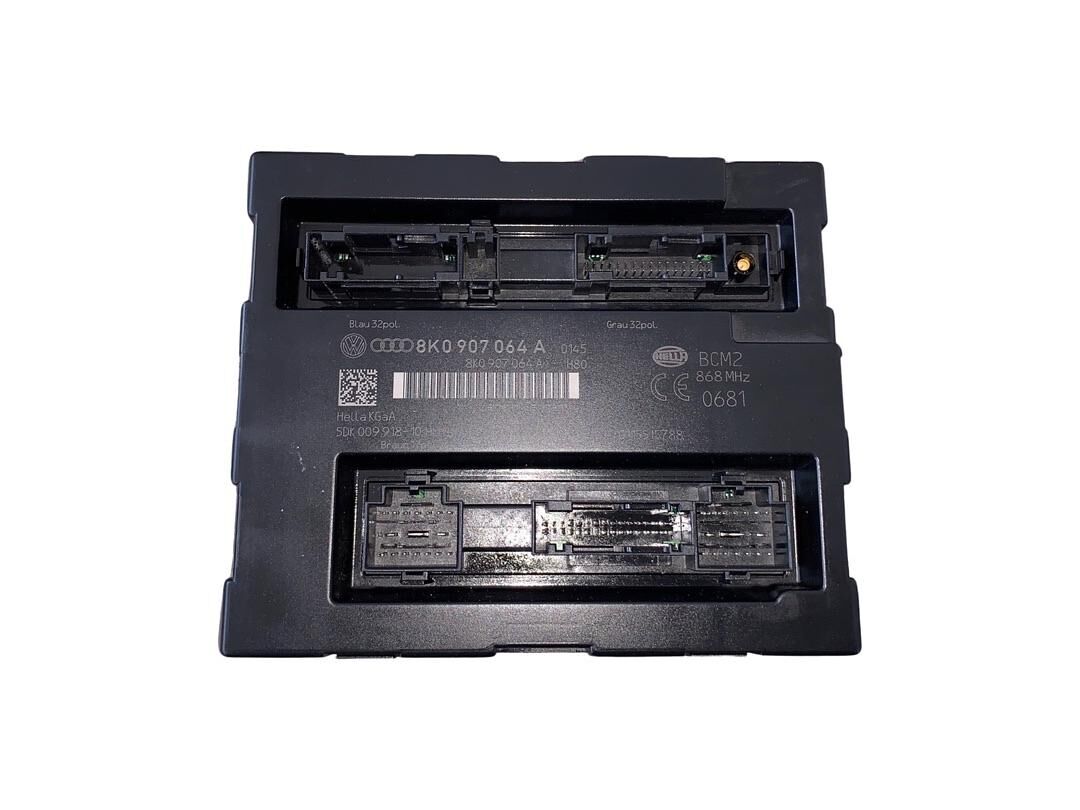 Řídící jednotka komfortu 8K0907064A S5VX3T31987
